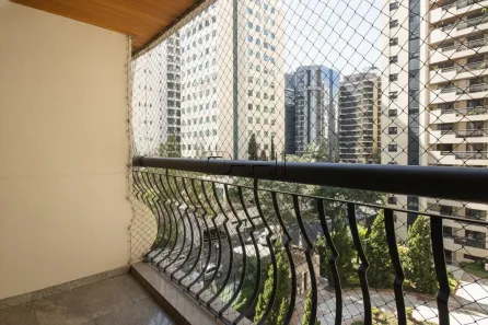 Apartamento com 3 Quartos para alugar, 156m² no Jardim Paulista, São Paulo