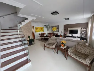 Sobrado com 3 Quartos à venda, 188m² no Vila Caputera, Mogi das Cruzes