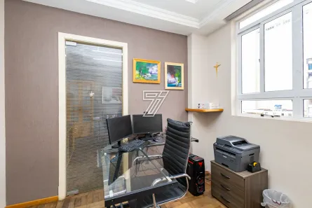 Sala Comercial com 1 Quarto à venda, 31m² no Centro, Curitiba
