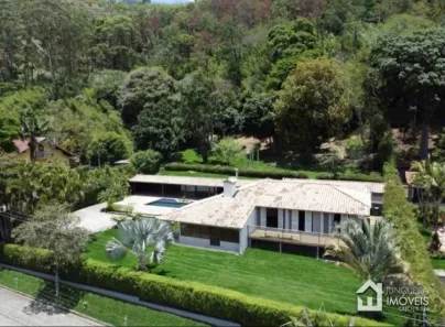 Casa de Condomínio com 3 Quartos à venda, 261m² no Corrêas, Petrópolis