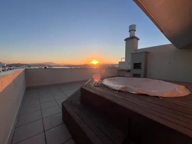 Cobertura com 4 Quartos à venda, 210m² no Abraão, Florianópolis