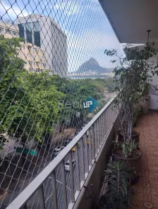 Apartamento com 3 Quartos para alugar, 129m² no Humaitá, Rio de Janeiro