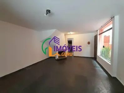 Casa com 3 Quartos à venda, 189m² no Jardim Rizzo, São Paulo