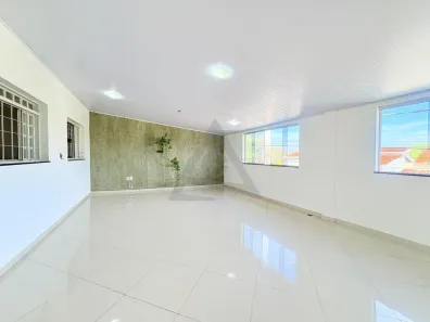 Casa com 3 Quartos para alugar, 225m² no Vila Georgina, Campinas