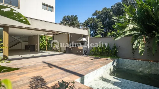 Casa com 4 Quartos à venda, 380m² no Baleia, São Sebastião