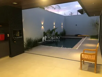 Casa com 3 Quartos à venda, 243m² no Jardim Dona Sarah, Bauru