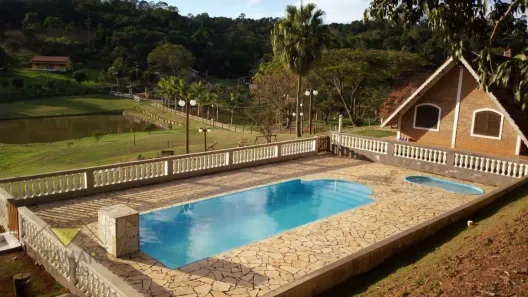 Fazenda/Sítio com 2 Quartos à venda, 22500m² no Centro, Biritiba Mirim