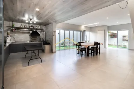 Sobrado com 4 Quartos à venda, 380m² no Adalgisa, Osasco