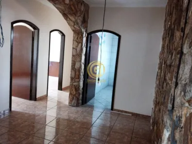 Imóvel Comercial com 3 Quartos para alugar, 500m² no Vila Formosa, Jacareí