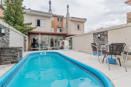Casa com 3 Quartos à venda, 179m² no Ipanema, Porto Alegre