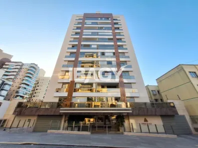 Apartamento com 3 Quartos para alugar, 95m² no Centro, Florianópolis