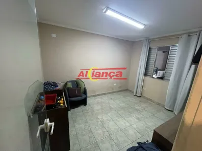 Casa com 3 Quartos à venda, 184m² no Jardim São Francisco, Guarulhos
