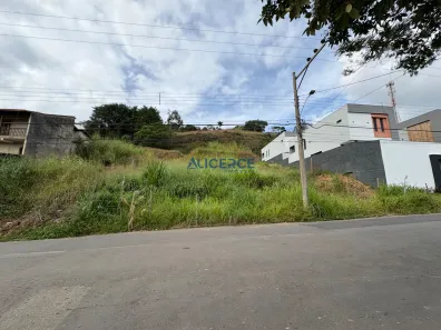 Lote/Terreno à venda, 1033m² no Parque Jardim da Serra, Juiz de Fora