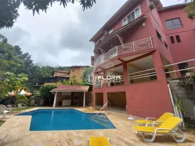 Casa de Condomínio com 4 Quartos à venda, 621m² no Piratininga, Niterói