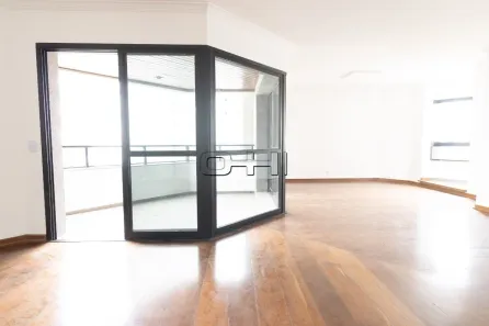 Apartamento com 4 Quartos à venda, 210m² no Vila Uberabinha, São Paulo