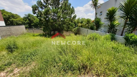 Lote/Terreno à venda, 585m² no Granja Viana, Carapicuíba
