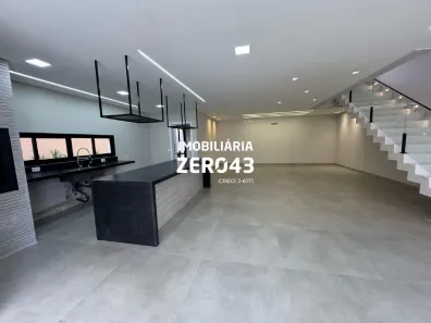 Casa com 3 Quartos à venda, 226m² no Universitário, Londrina