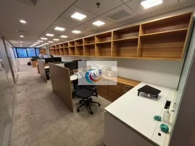 Sala Comercial para alugar, 428m² no Vila Olímpia, São Paulo