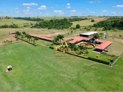 Fazenda/Sítio com 3 Quartos à venda, 200m² no Jardim Ana Carolina, Gália
