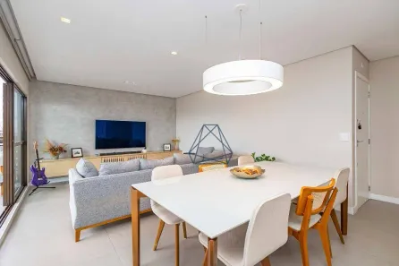 Apartamento com 3 Quartos à venda, 131m² no Novo Mundo, Curitiba