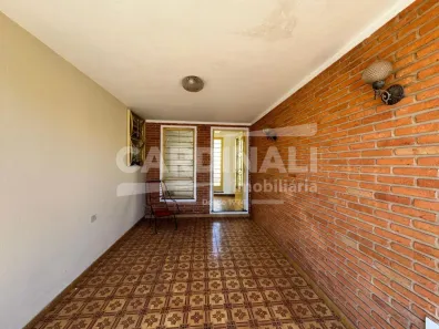 Casa com 2 Quartos à venda, 74m² no Vila Prado, São Carlos