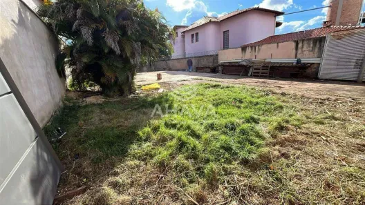 Lote/Terreno à venda, 360m² no Santa Mônica, Belo Horizonte
