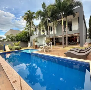 Casa de Condomínio com 5 Quartos para alugar, 550m² no Residencial Alphaville Flamboyant, Goiânia