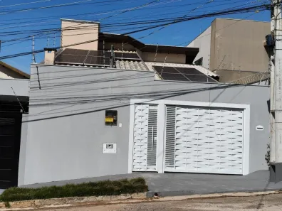 Casa com 3 Quartos à venda, 94m² no Água Limpa Park, Campo Grande