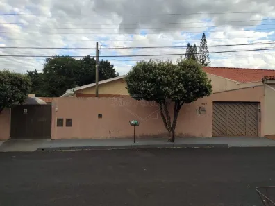 Casa com 5 Quartos à venda, 213m² no Jardim Brasil (Vila Xavier), Araraquara