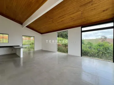 Casa de Condomínio com 3 Quartos à venda, 150m² no Prata, Teresópolis