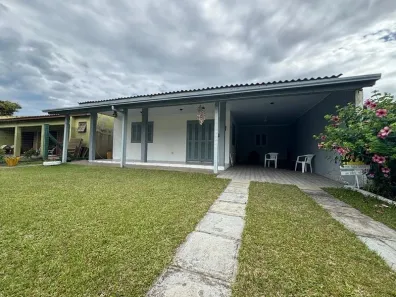 Casa com 2 Quartos à venda, 100m² no Praia de Mariluz, Imbé