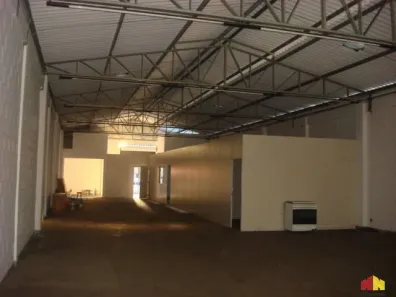 Galpão/Depósito/Armazém à venda, 700m² no Chácara Santo Antônio (Zona Leste), São Paulo