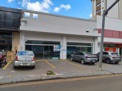 Ponto Comercial para alugar, 320m² no Vitória, Londrina