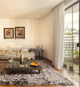 Apartamento com 4 Quartos à venda, 229m² no Vila Uberabinha, São Paulo
