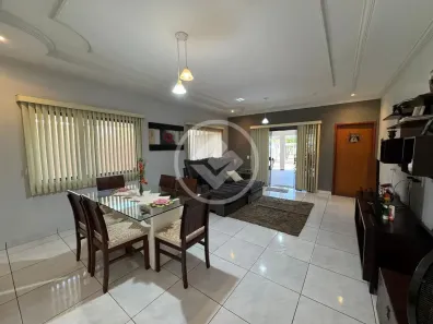 Casa com 3 Quartos à venda, 200m² no Estância Itaici, Caldas Novas