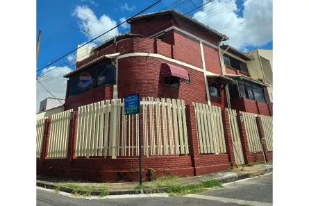Casa com 4 Quartos à venda, 294m² no Guará II, Brasília