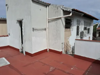 Sobrado com 3 Quartos à venda, 164m² no Vila São José, Porto Alegre