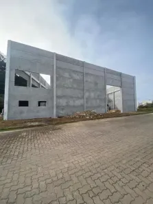 Galpão/Depósito/Armazém para alugar, 680m² no Cidade Nova, Caxias do Sul