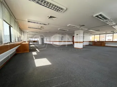 Sala Comercial para alugar, 381m² no Boa Vista, Porto Alegre