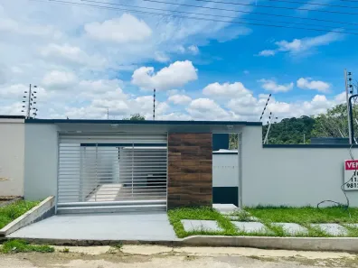 Casa de Condomínio com 3 Quartos à venda, 127m² no Tarumã, Manaus