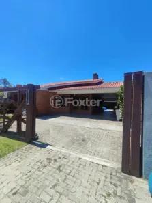 Casa com 4 Quartos à venda, 200m² no XANGRI-LÁ, Xangri-lá