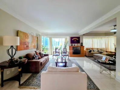 Apartamento com 3 Quartos para venda ou aluguel, 200m² no Itaim Bibi, São Paulo