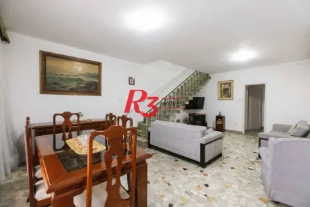 Casa com 3 Quartos à venda, 188m² no José Menino, Santos