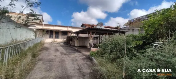 Casa com 2 Quartos à venda, 100m² no Inconfidentes, Contagem