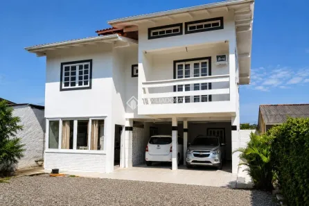 Casa com 7 Quartos à venda, 172m² no Caminho Novo, Palhoça