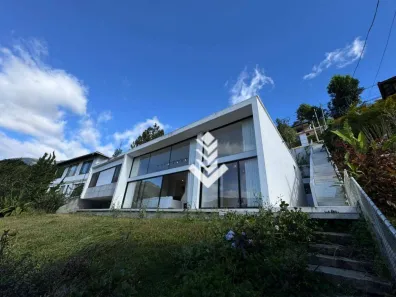 Casa de Condomínio com 3 Quartos para alugar, 120m² no Cônego, Nova Friburgo
