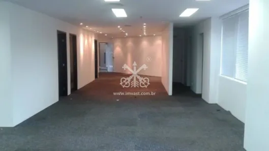 Sala Comercial para venda ou aluguel, 223m² no Cidade Monções, São Paulo