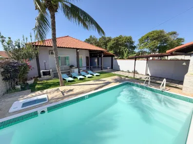 Casa com 4 Quartos à venda, 92m² no Canal (Praia Seca), Araruama