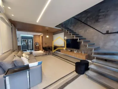 Sobrado com 3 Quartos para alugar, 200m² no Lagoa da Conceição, Florianópolis