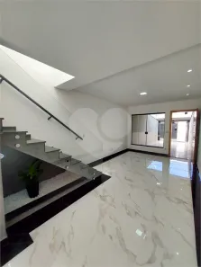Sobrado com 3 Quartos à venda, 200m² no Vila Granada, São Paulo